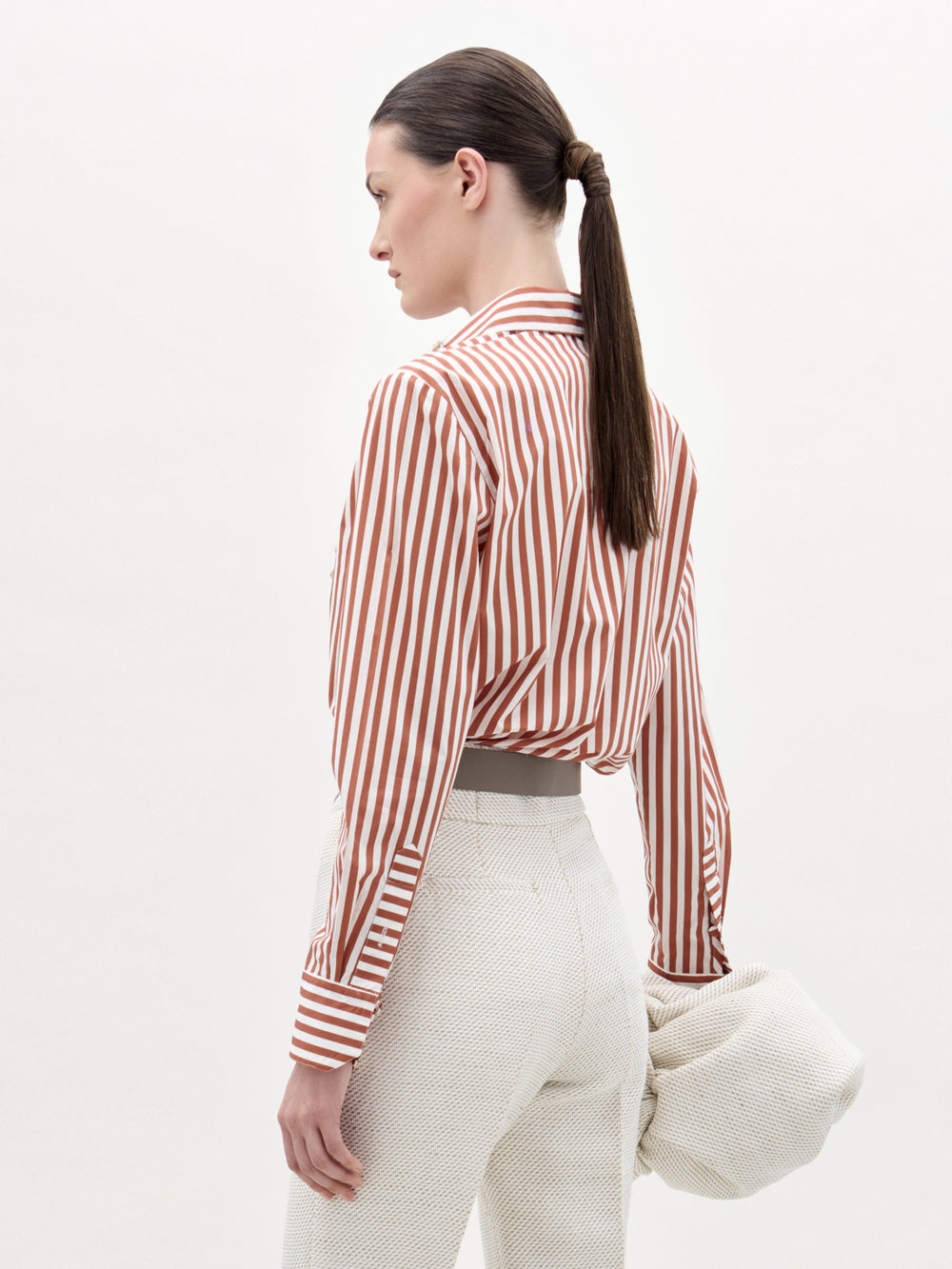 25_KaroleBlouse_MulticolorFlower__PRESPRING2026_BACK