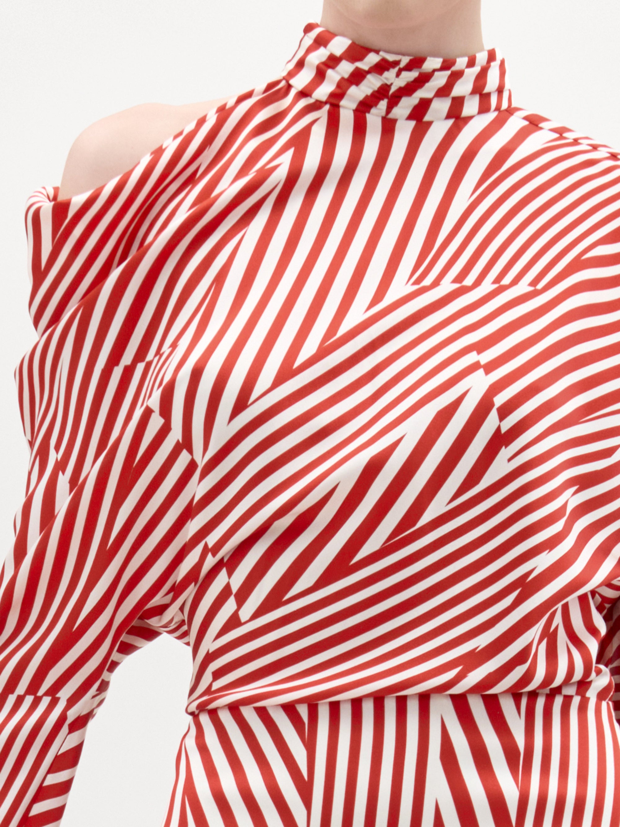 36___Lisa_Dress___Multi_Directional_Red_Stripes___PRE_SPRING_2026_DETAIL_02263d9e-51ce-4012-9fcd-93fc1b470276