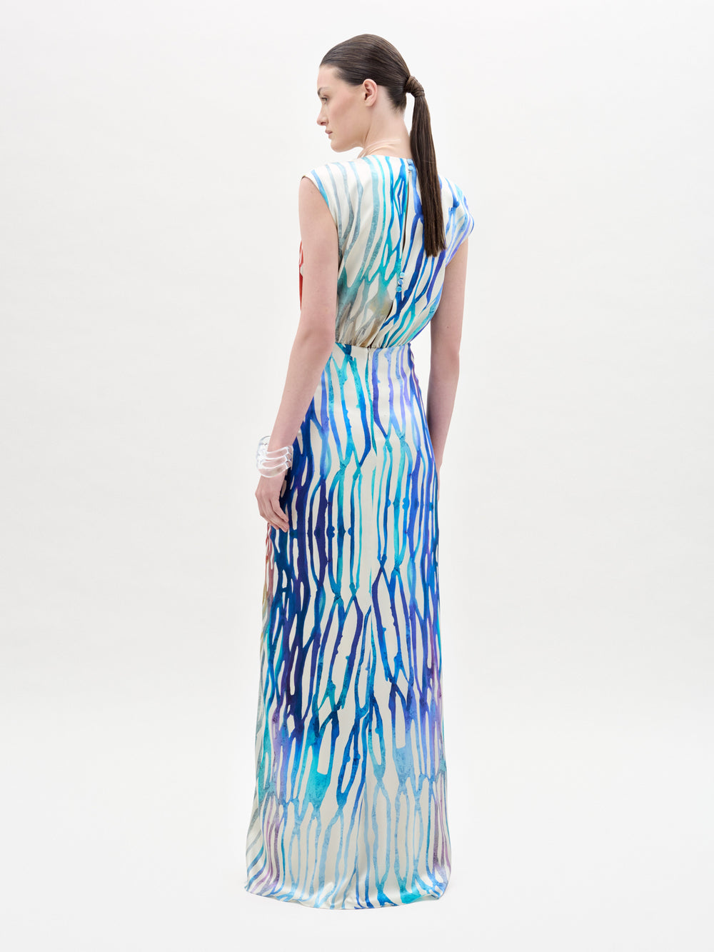 48_SamairaDress_CoralSymphony__PRESPRING2026_DETAIL