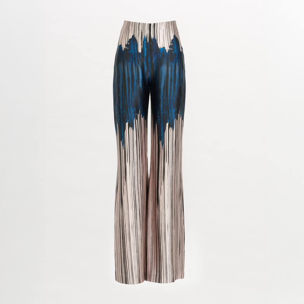 Andie Pant Indigo Linear with a flattering blue and black print for women.