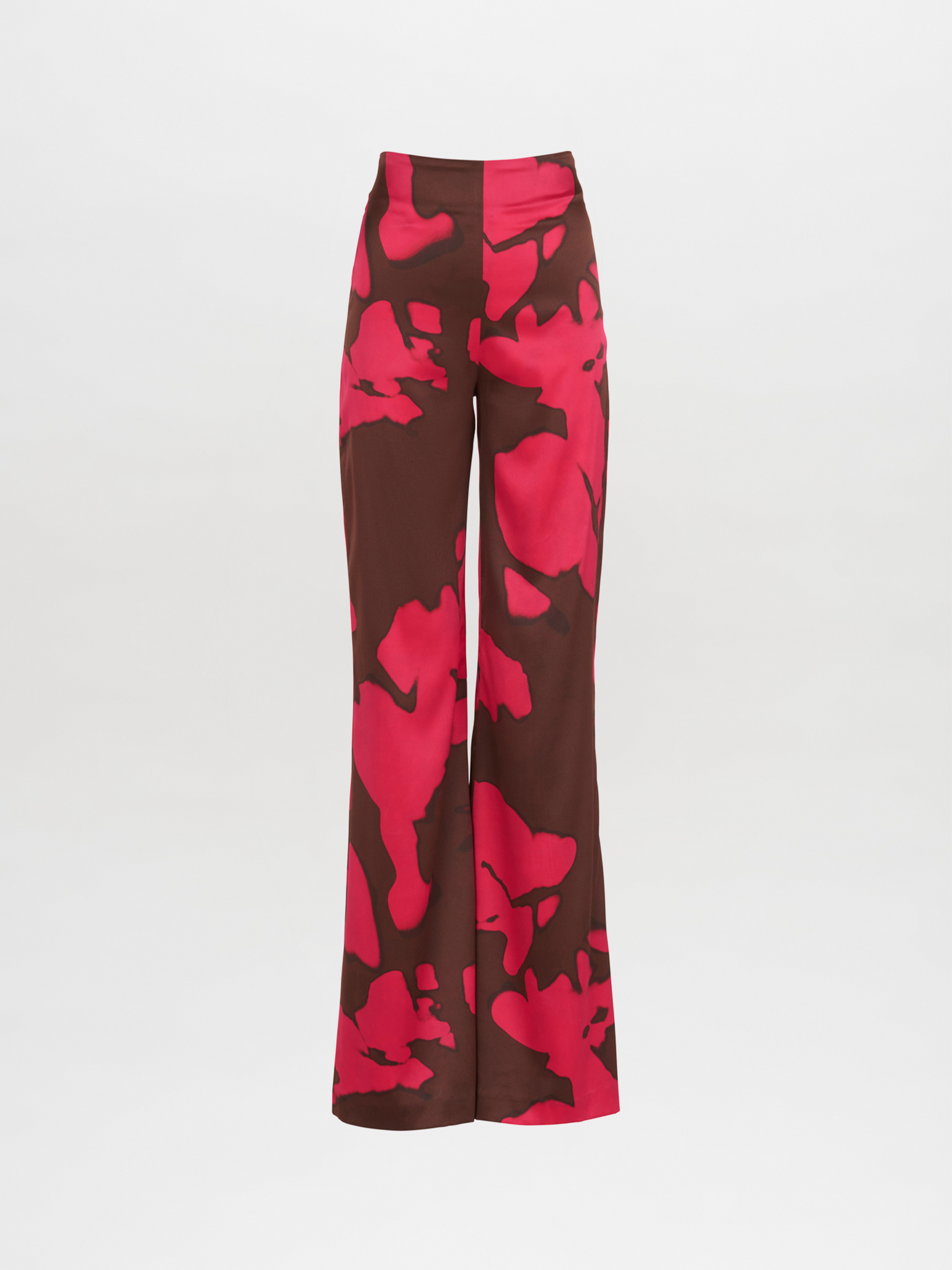 A woman's pink and brown Andie Pant Fuchsia Cacao with a high-waisted silhouette.