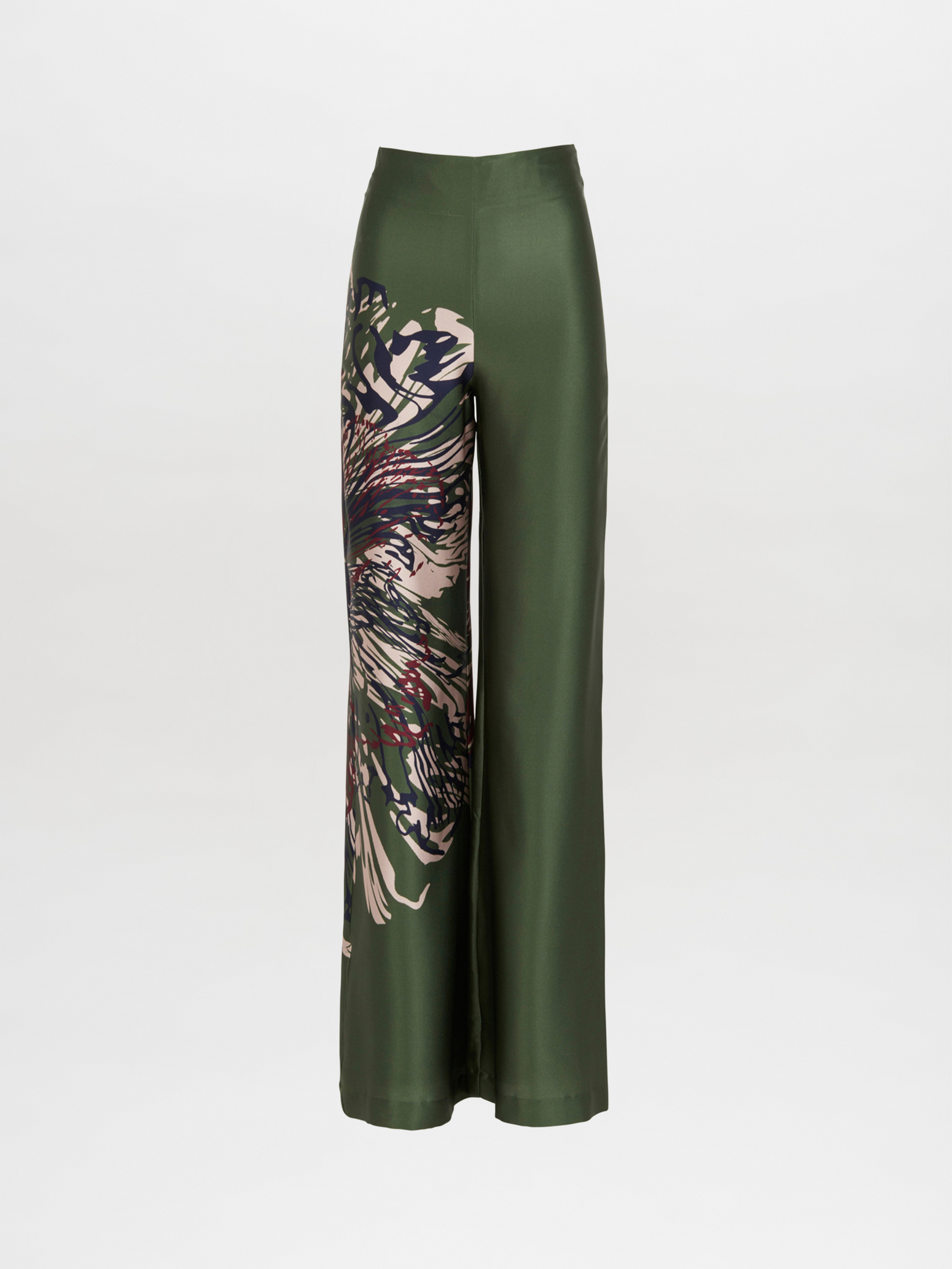 A Como Pant Green Floral, perfect for figure-flattery.