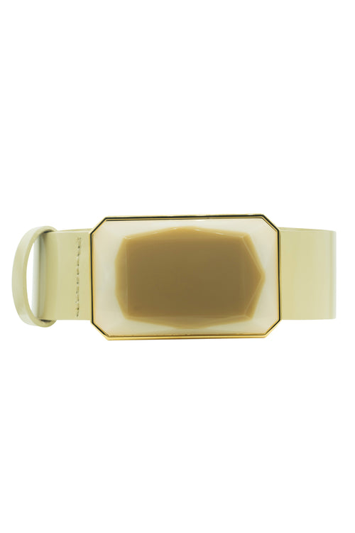 Allow 1-2 business days for us to ship out this Dora Belt Ivory with a gold buckle.