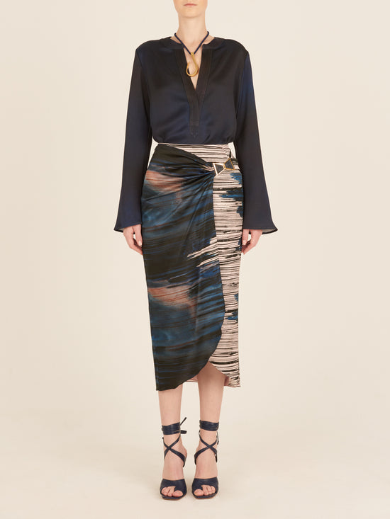 FW23-Ecomm-ImageryLilly-Blouse-Adrianne-Skirt1_2