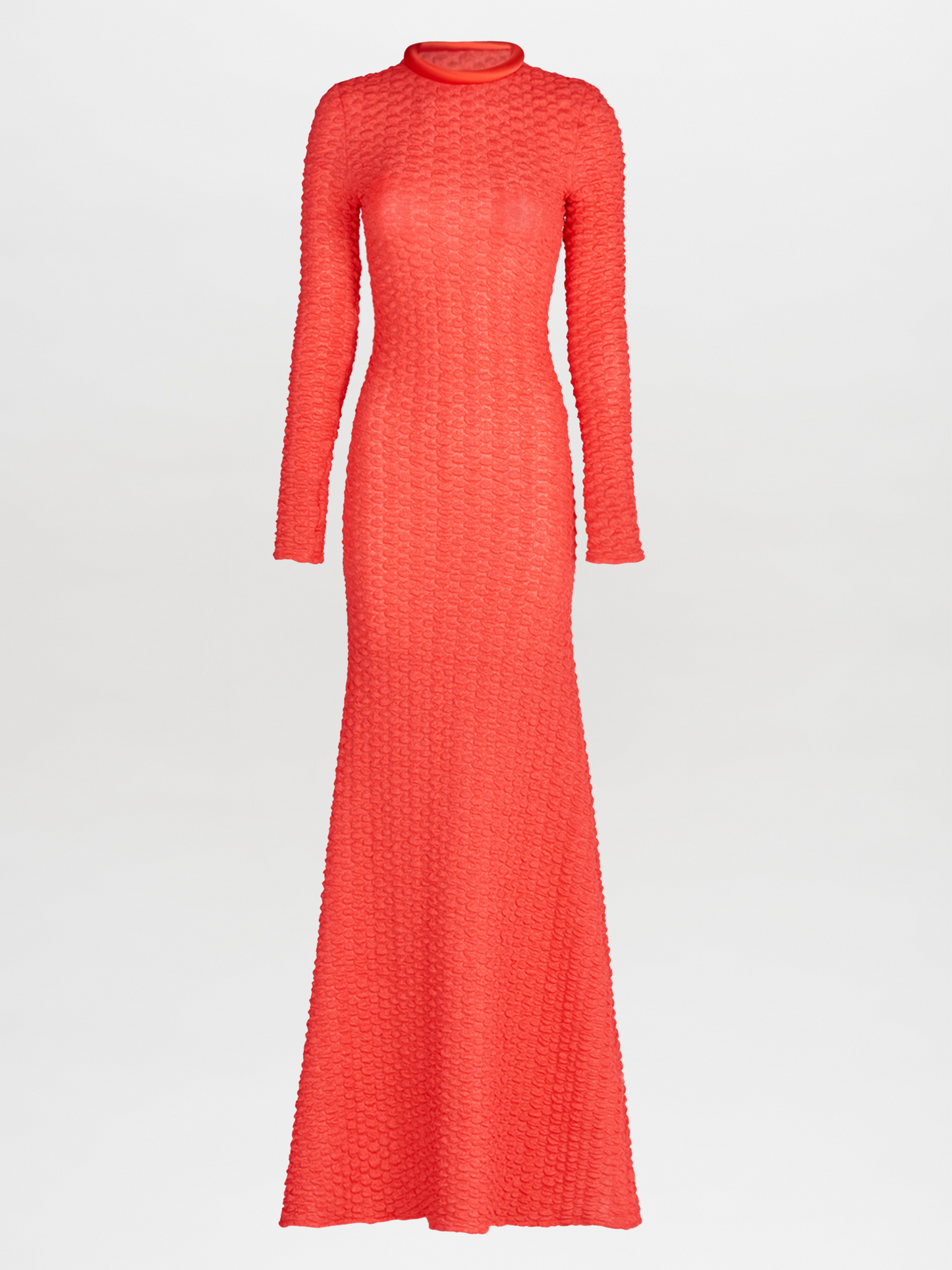 The Gabbice Dress Rouge in coral fabric is long-sleeved.