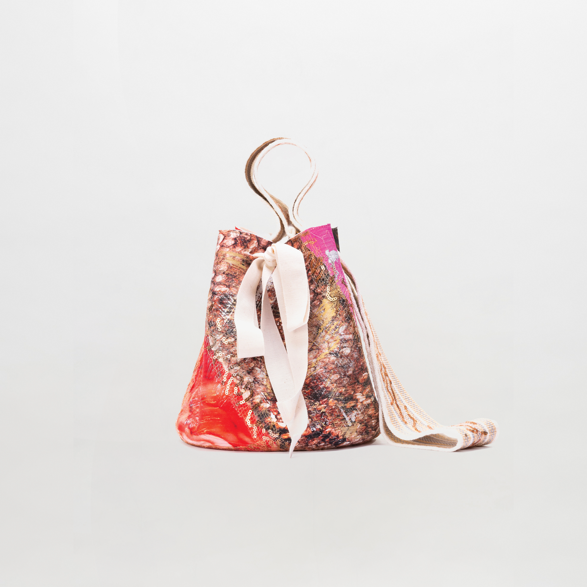 LAAPUT_MOCHILA_PERLA_GRANDE_d5067b10-7cad-4ed1-b4a0-8476e4d8a95b