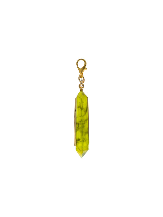 Presenting the Mariela Charm Green, a stunning green crystal pendant featuring an elegant gold clasp—perfect for that special event on August 19th or September 2nd, 2024.