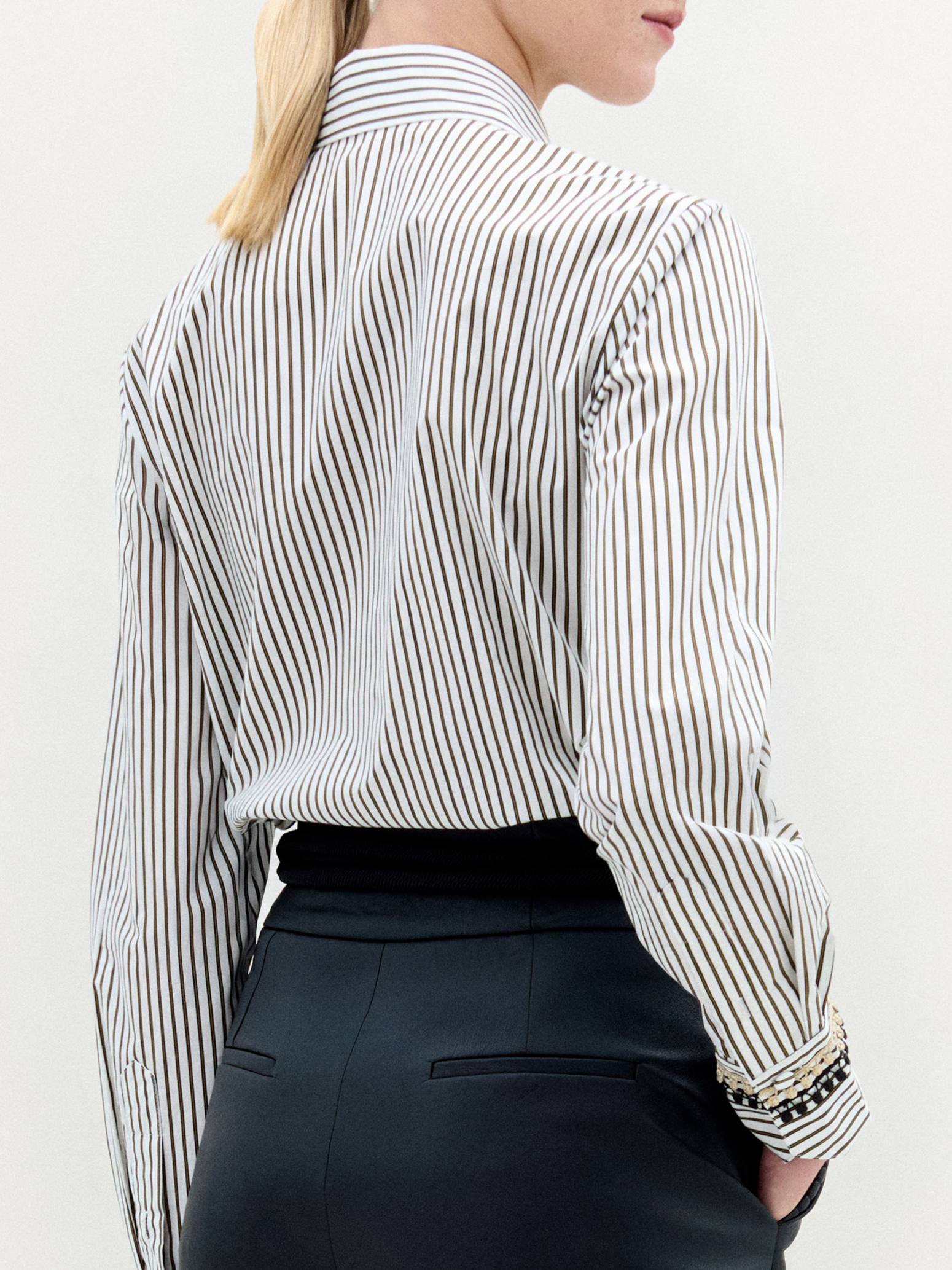 NAROABLOUSEBLACKGOLDSTRIPES_BACKDETAIL_FALL2025