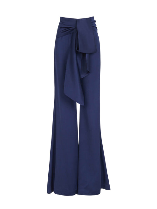 Noa Pant Navy with a bow.