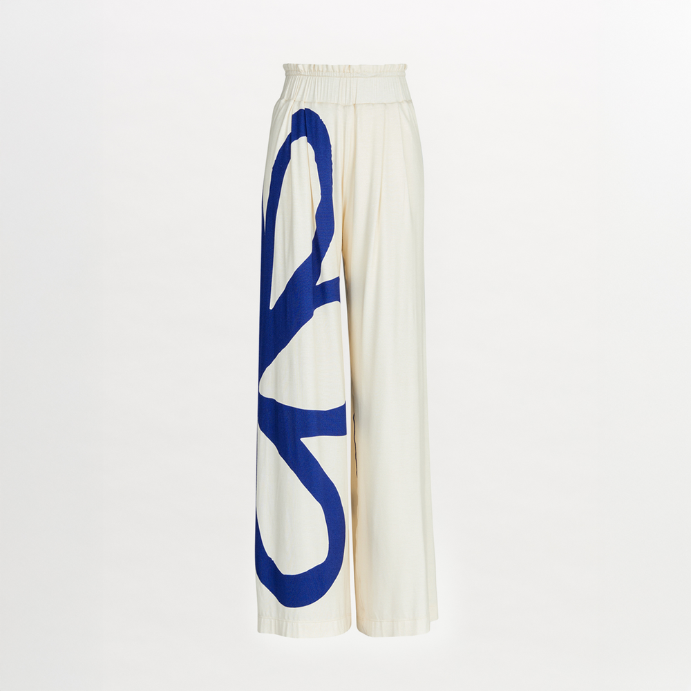 These white and blue wide leg pants are a relaxed flannel version of the Ovada Pant Neutral Bloom.