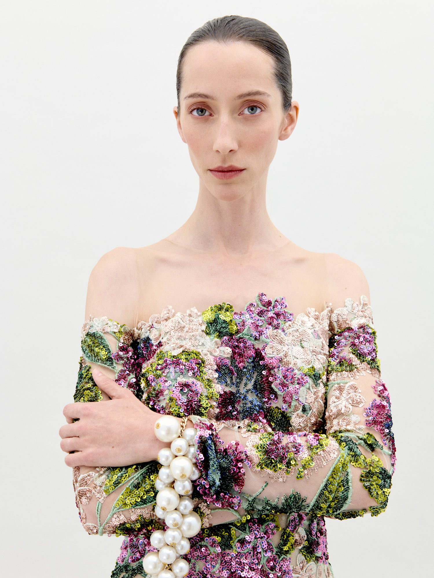 RAFAELLA_DRESS_-_BOTANICAL_SEQUINS_CLOSE_UP_1