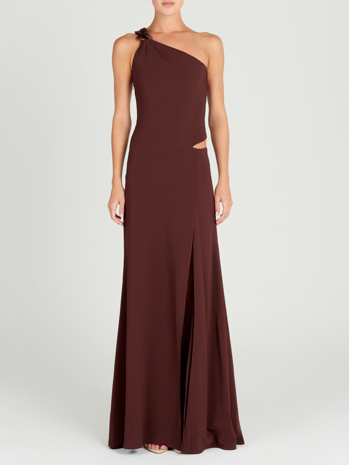 Nix Dress Brown with a touch of built-in jewelry.