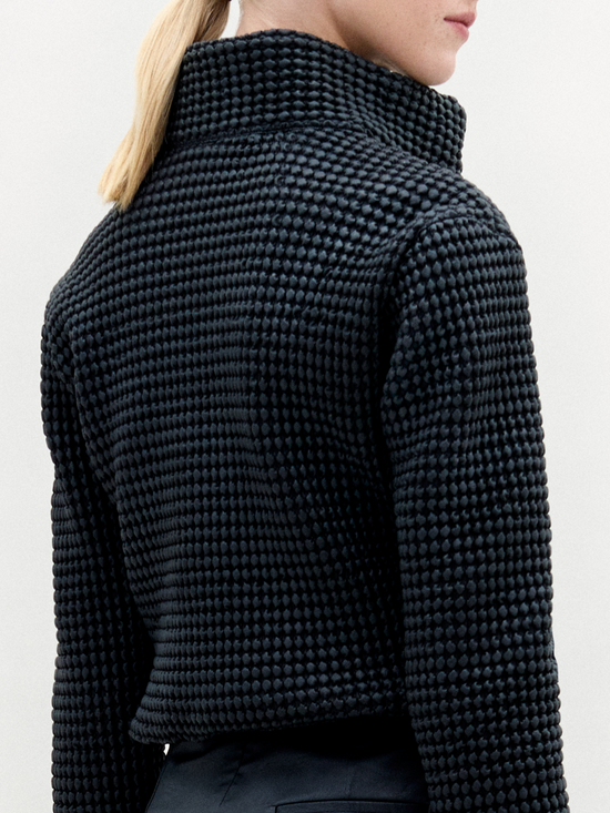 ZALTAJACKET_BACKDETAIL_FALL2025