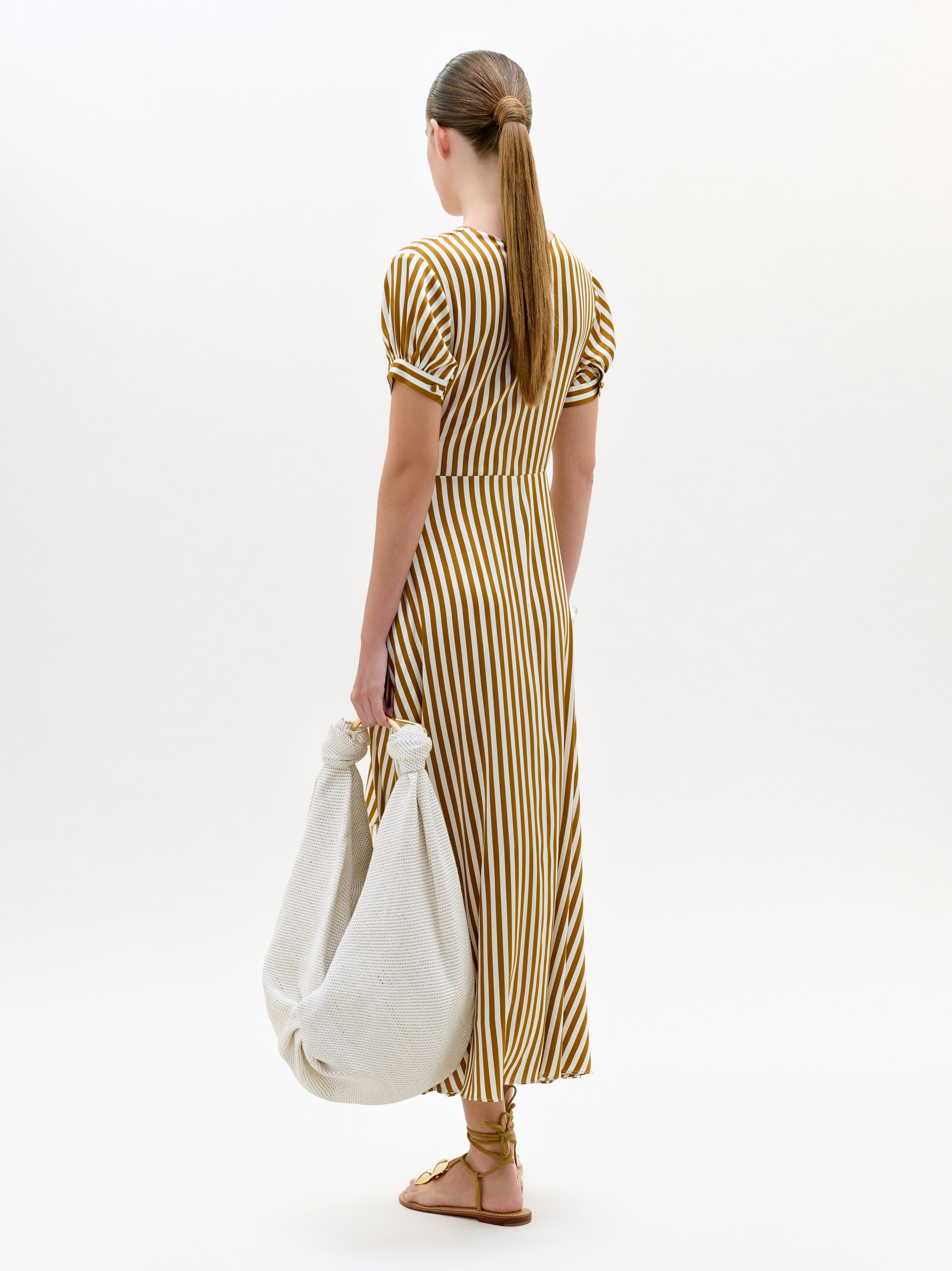 ZILA_DRESS_BACK