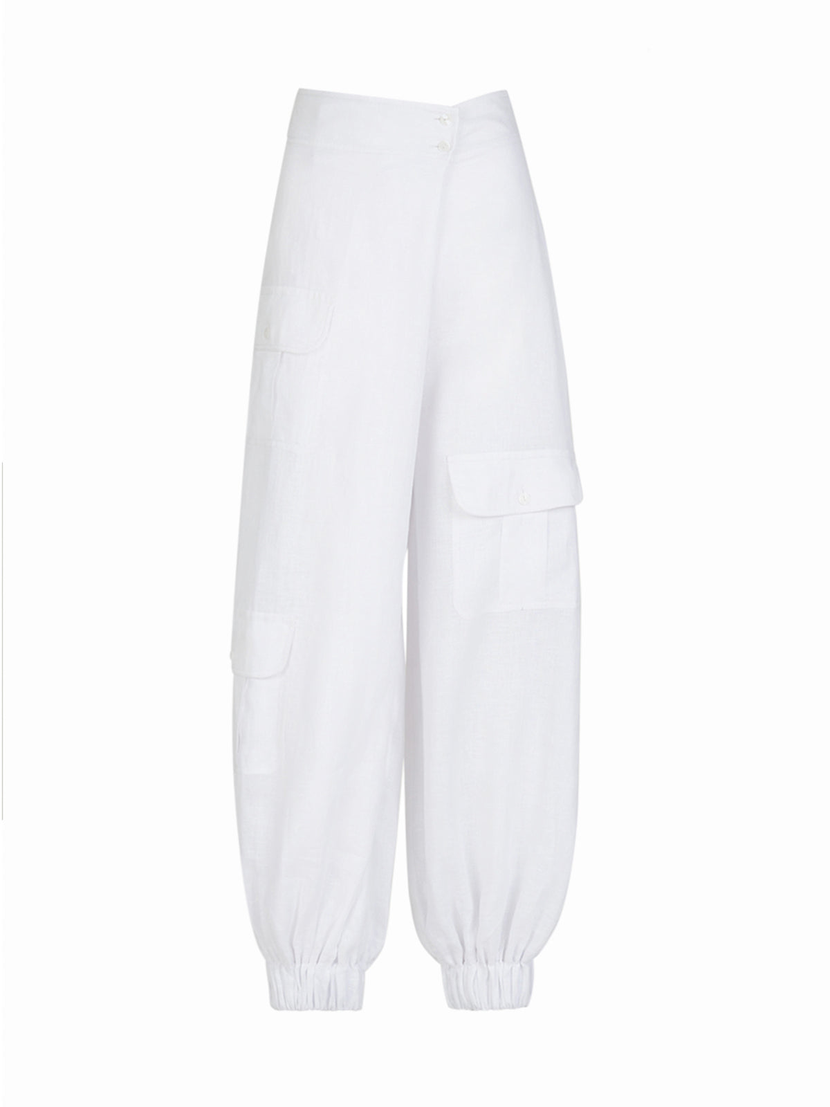 These white cargo pants feature multiple pockets and are perfect for a casual Brandon Pant White Linen outfit.